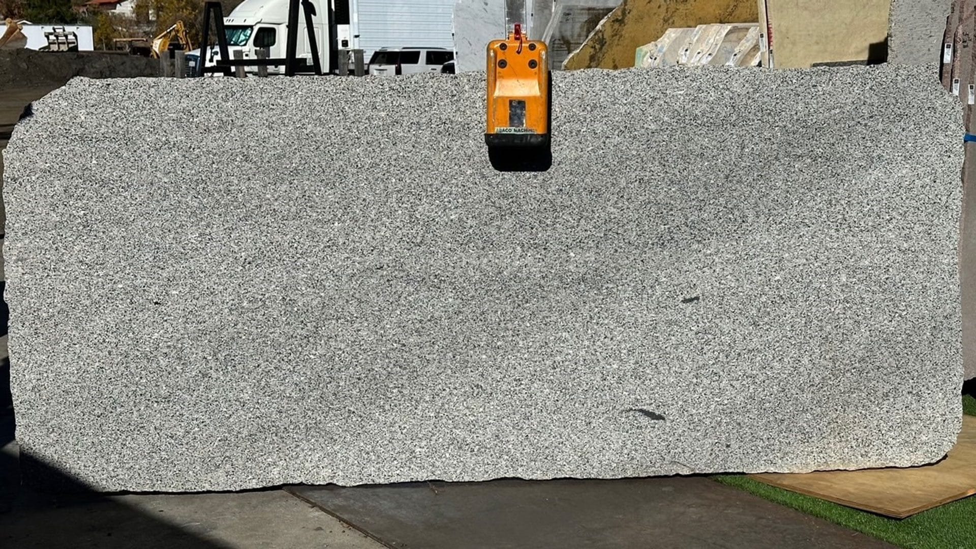 Luna Pearl 4″ – Sophisticated Stone