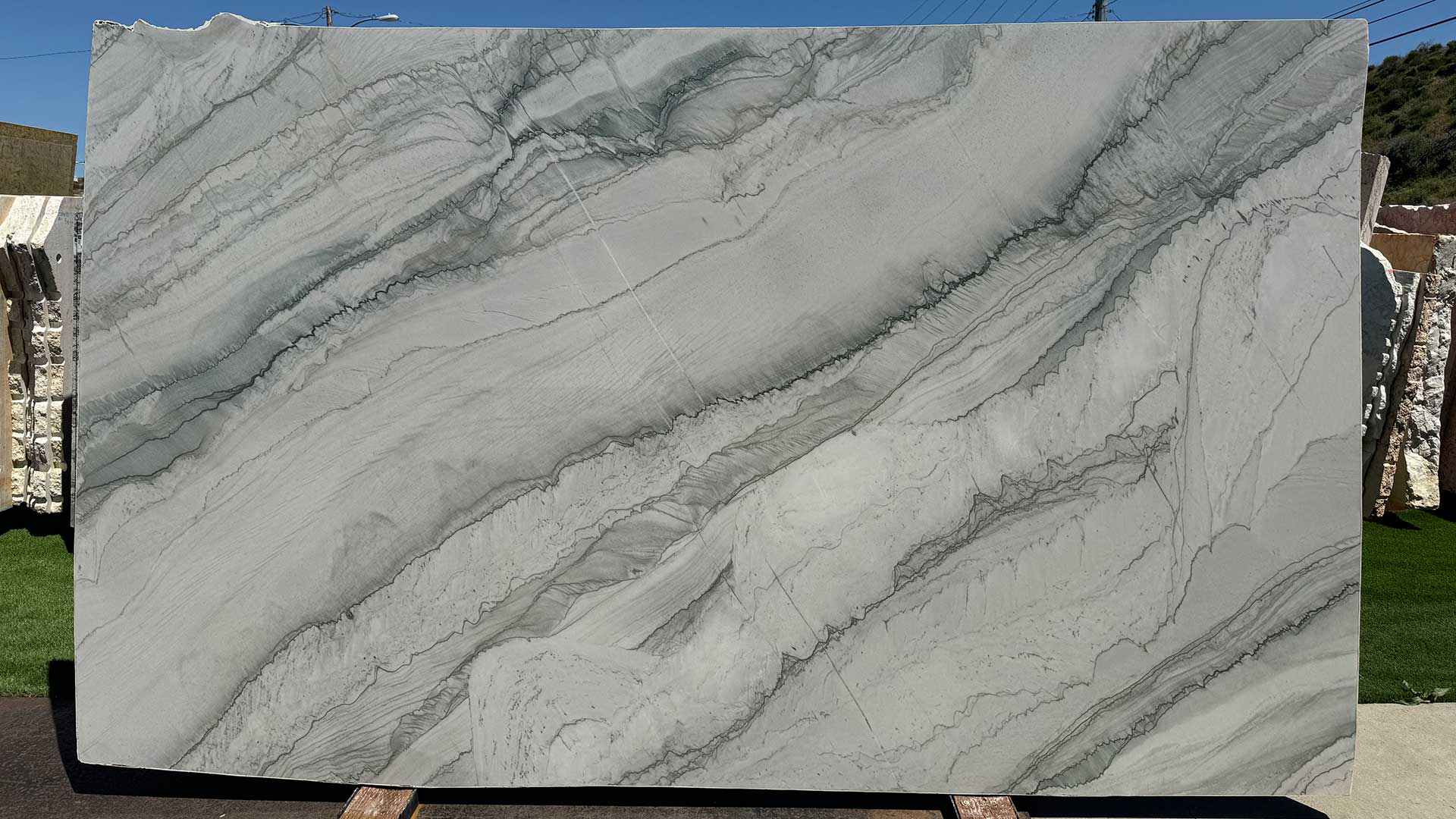Florida Wave Polished 2cm - Sophisticated Stone