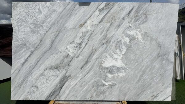 Calacatta Bluette Polished